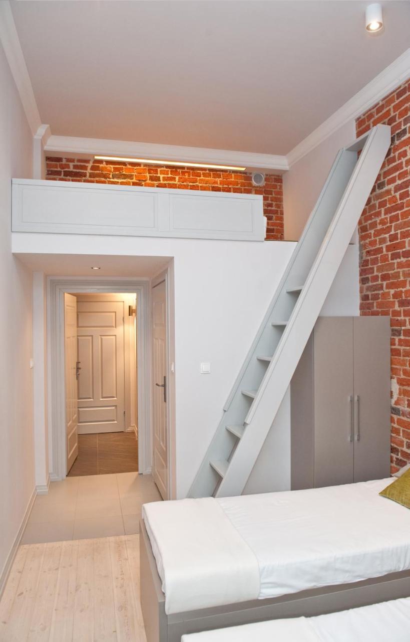 MoHo M Hostel Wrocław Buitenkant foto